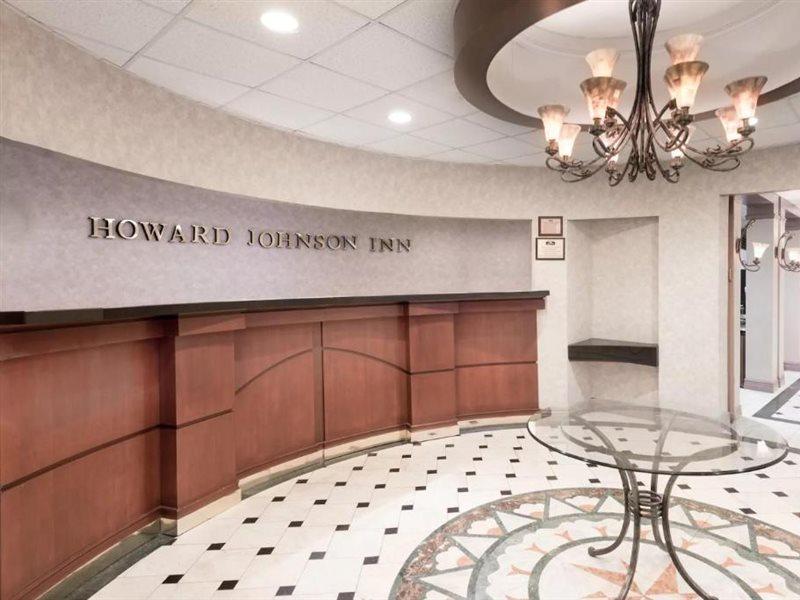 Howard Johnson By Wyndham Newburgh Buitenkant foto